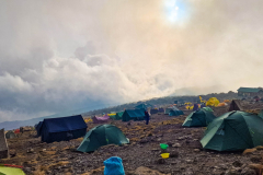 Kilimandscharo-Besteigung-Barranco-Camp-Karanga-Camp-3