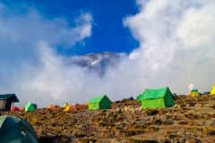 Kilimandscharo-Besteigung-Barranco-Camp-Karanga-Camp-4