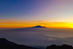 Entwicklung-Meru-Kilimanjaro-063340